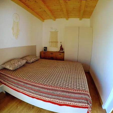 Nature Eco-friendly Pet-friendly Apartment Fažana